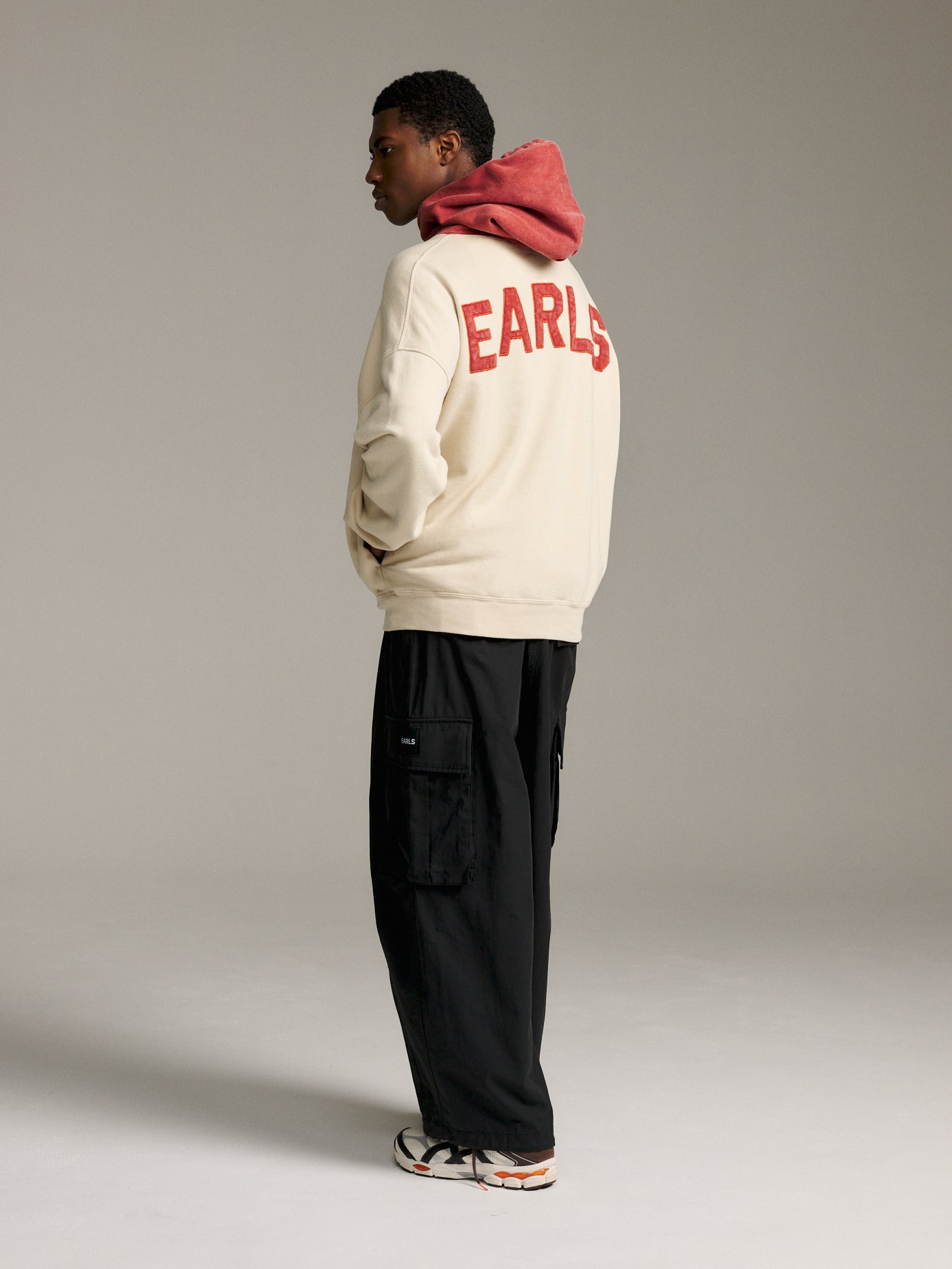 Letter Hood - Papyrus