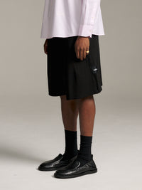 Piped Relax Short - Black