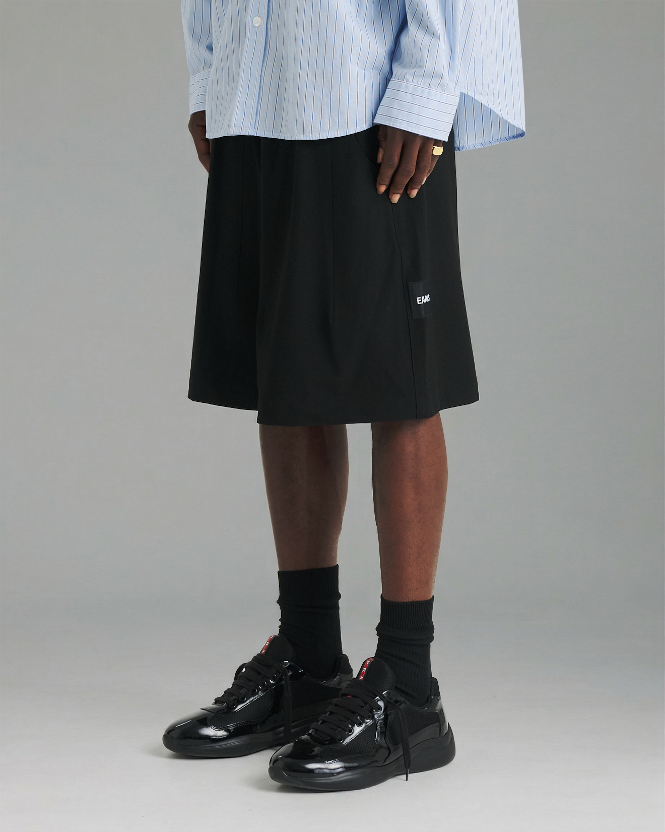 Relax Short - Black – Earls Collection