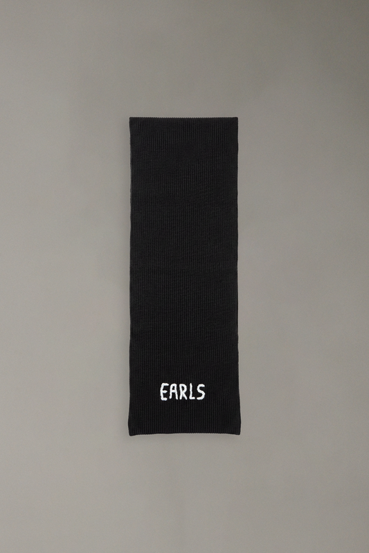 Sleek Knit Scarf - Black/White