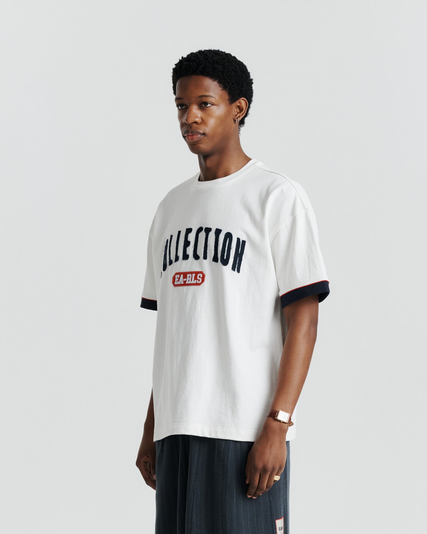 Patch Tee - Pristine/Navy