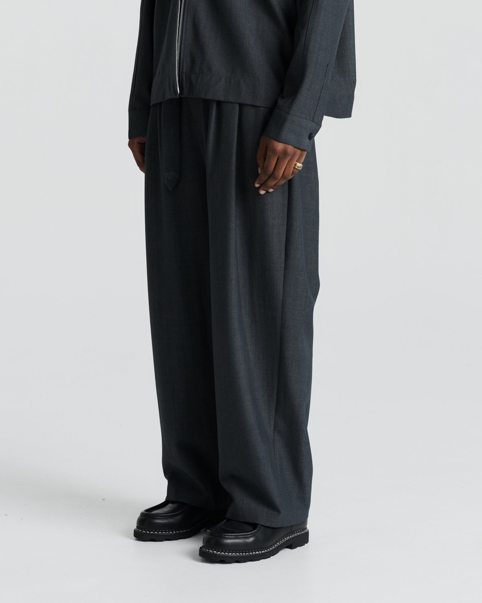 Twin Pleat Wool Trouser - Charcoal