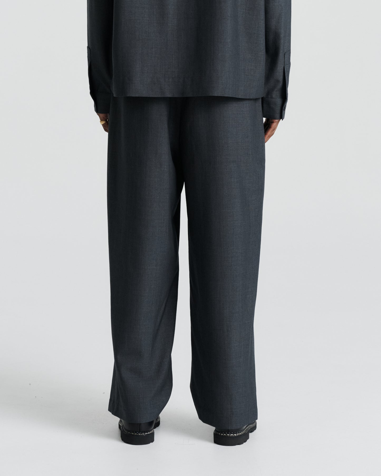 Twin Pleat Wool Trouser - Charcoal