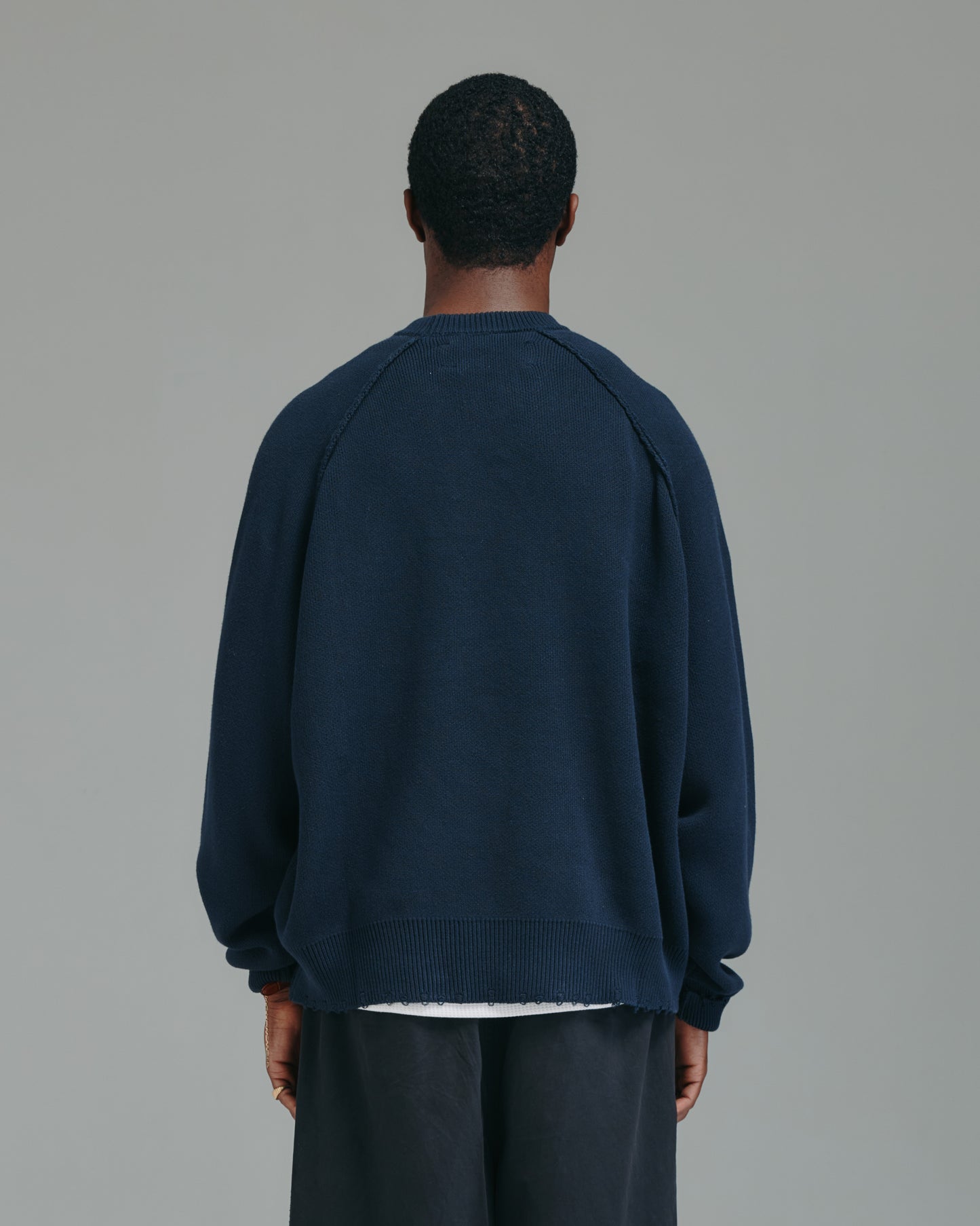 Distressed Crown Knit - Black