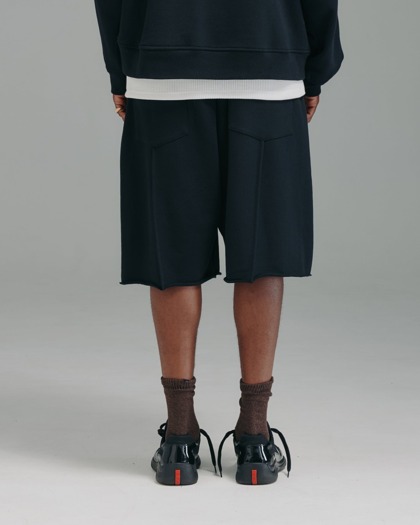 Thick Stitch Short - Black/White
