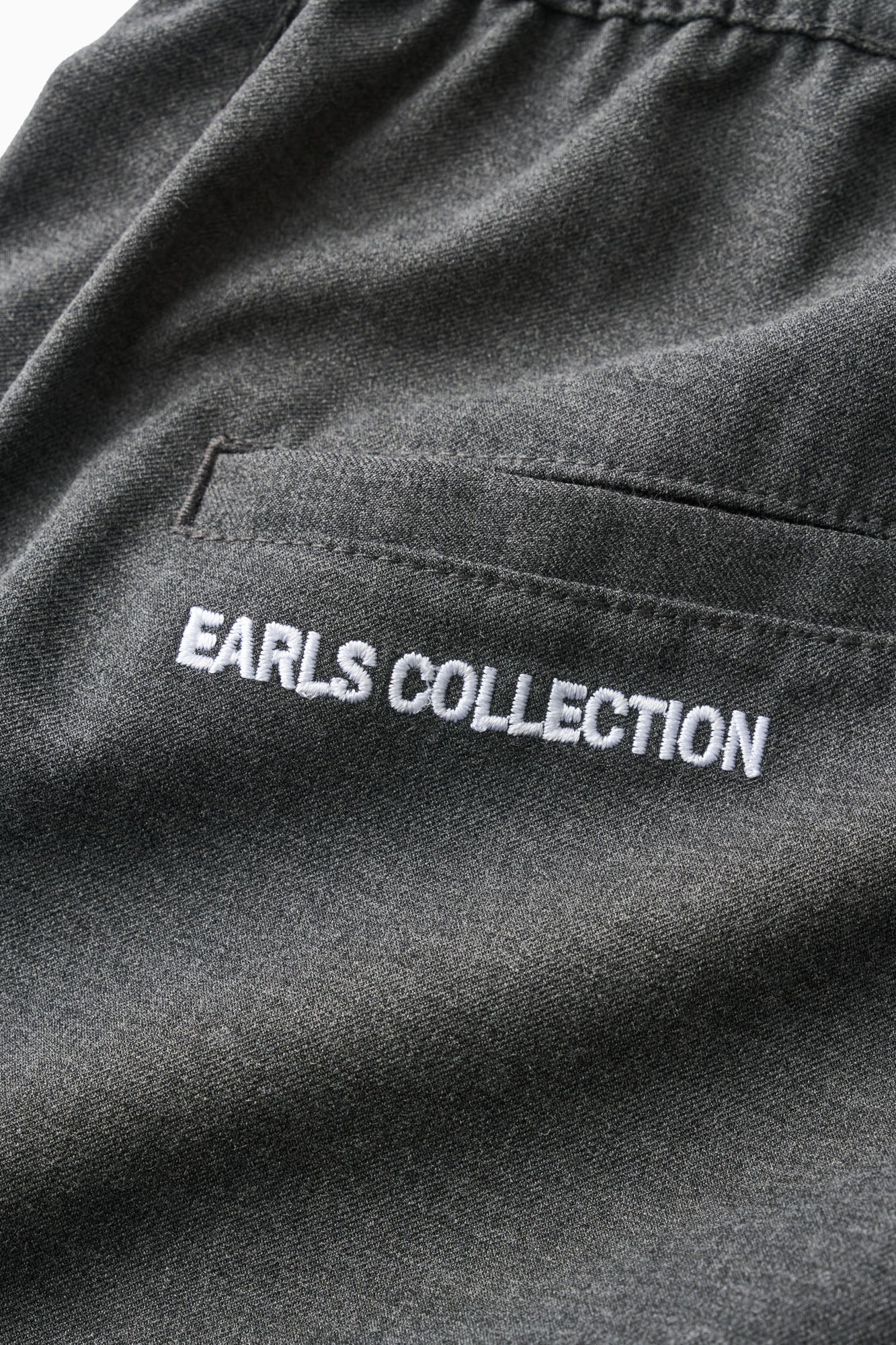 Formal Relax Short - Charcoal