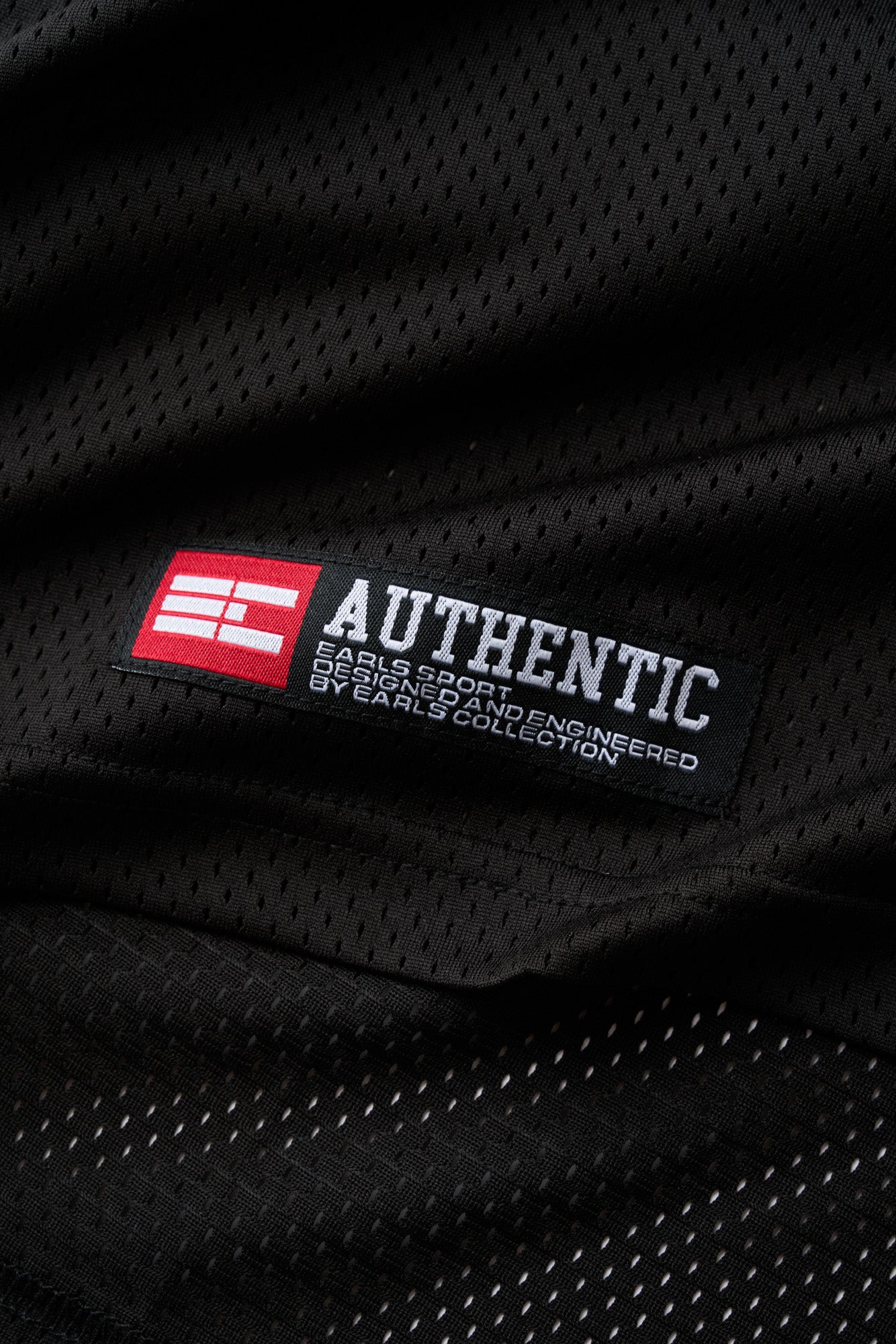 Sports Henley - Black