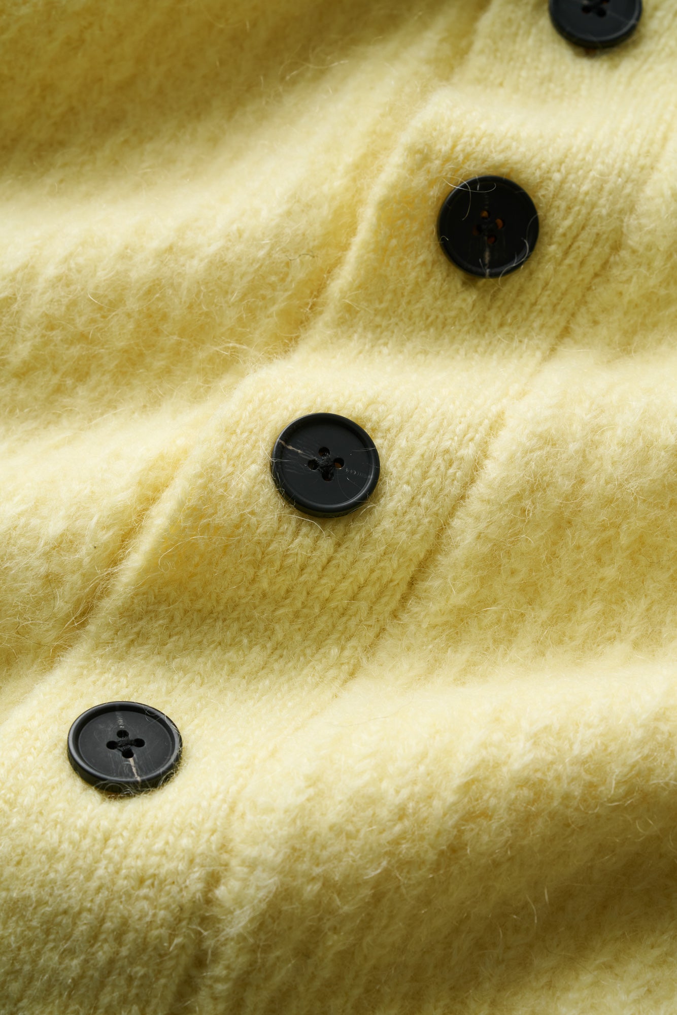 Mohair Cableknit Cardigan - Lemon