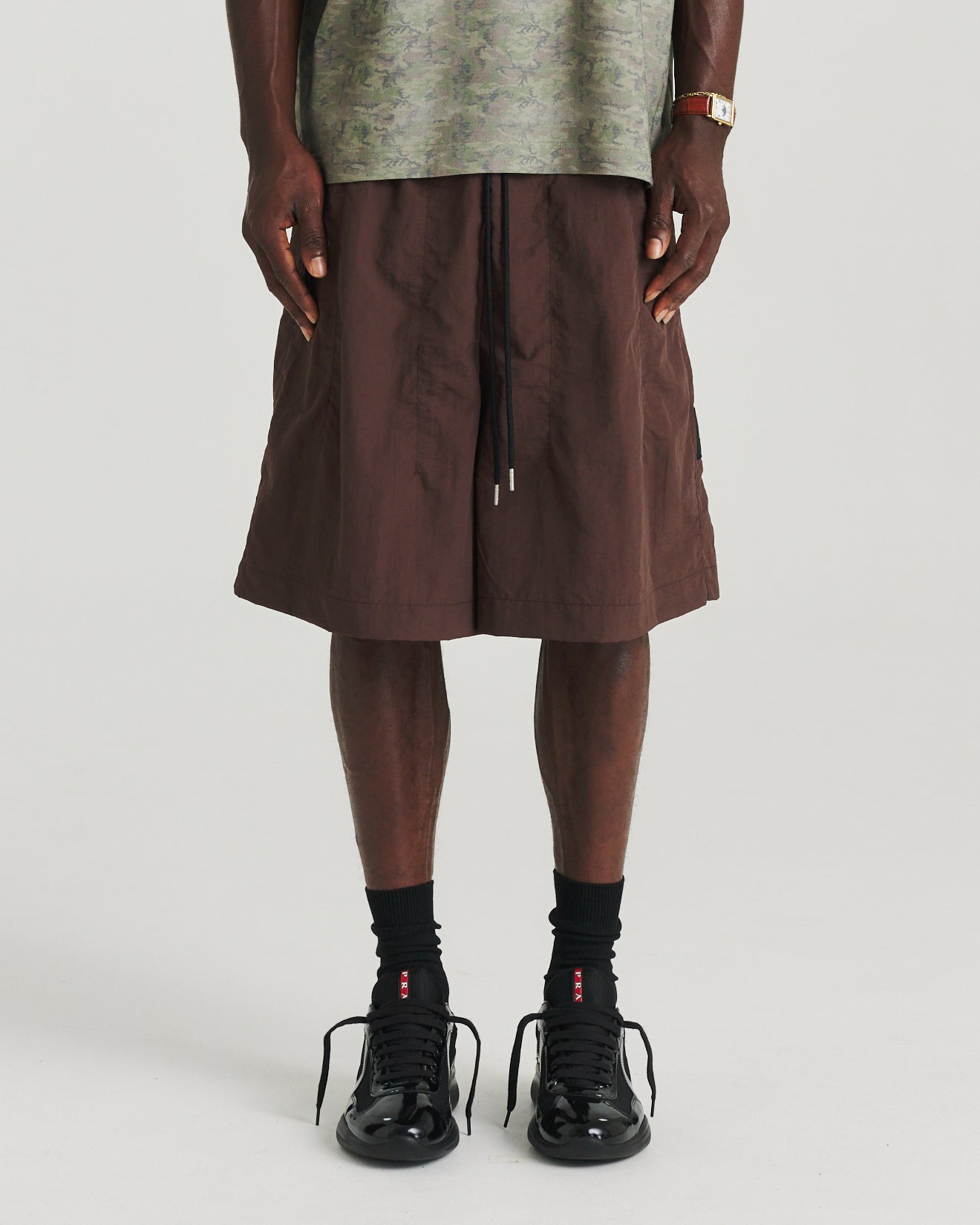 Nylon Relax Short - Brown