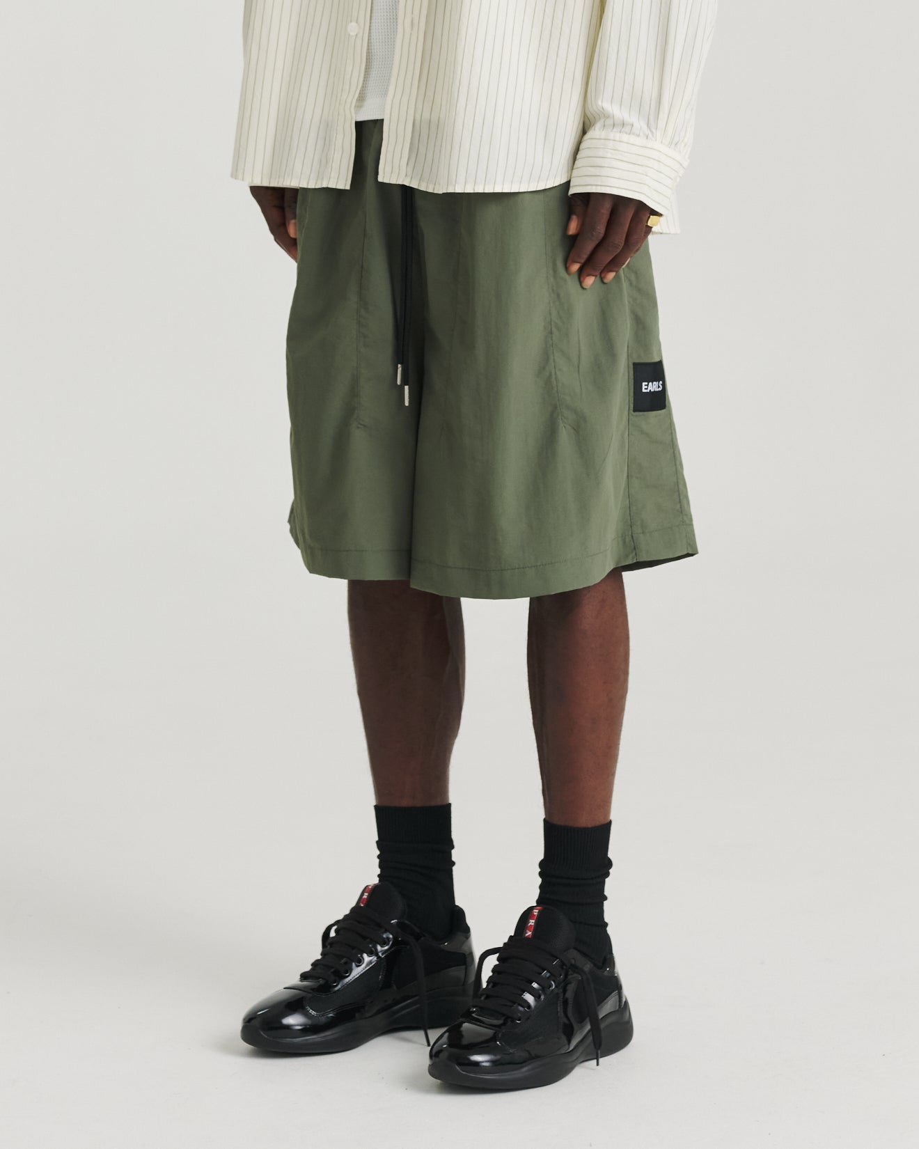 Nylon Relax Short - Khaki