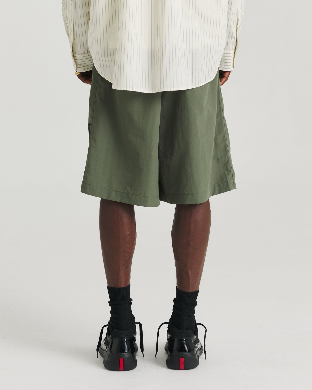 Nylon Relax Short - Khaki