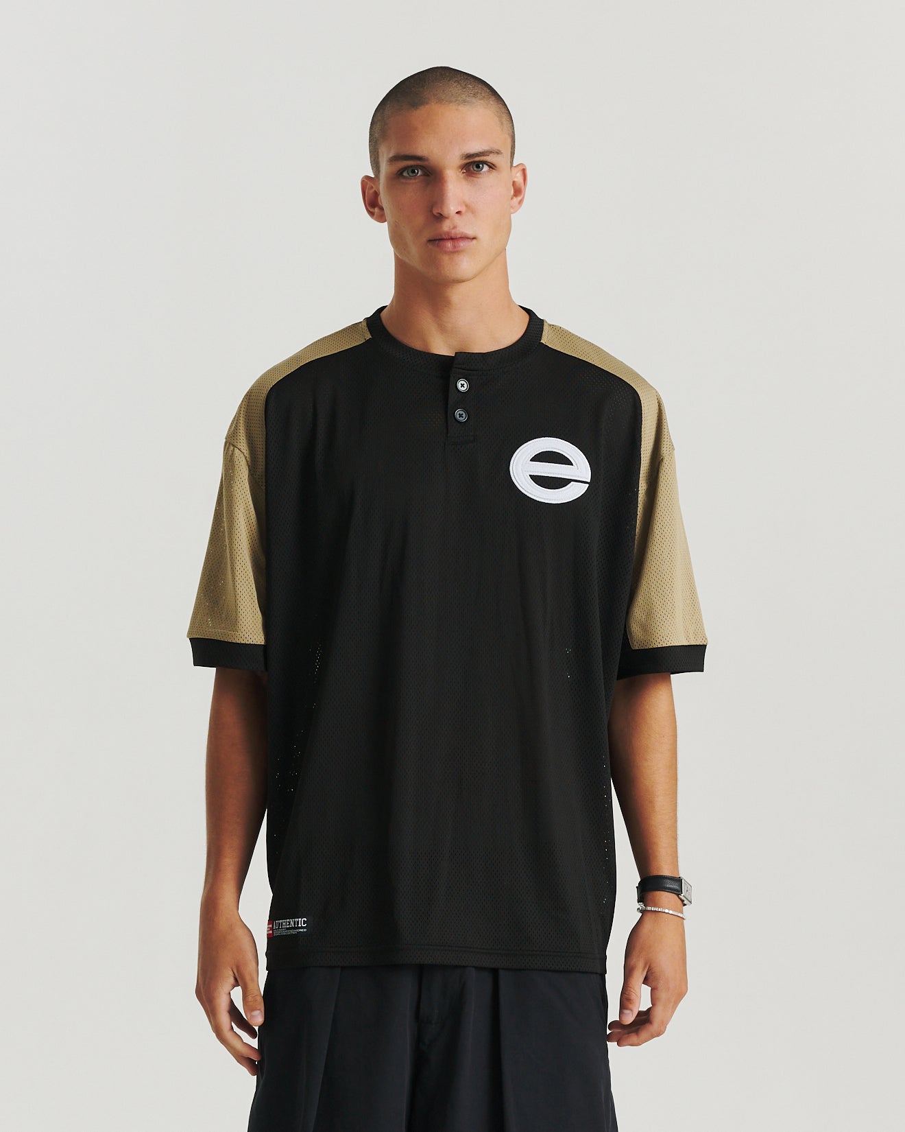 Sports Henley - Black