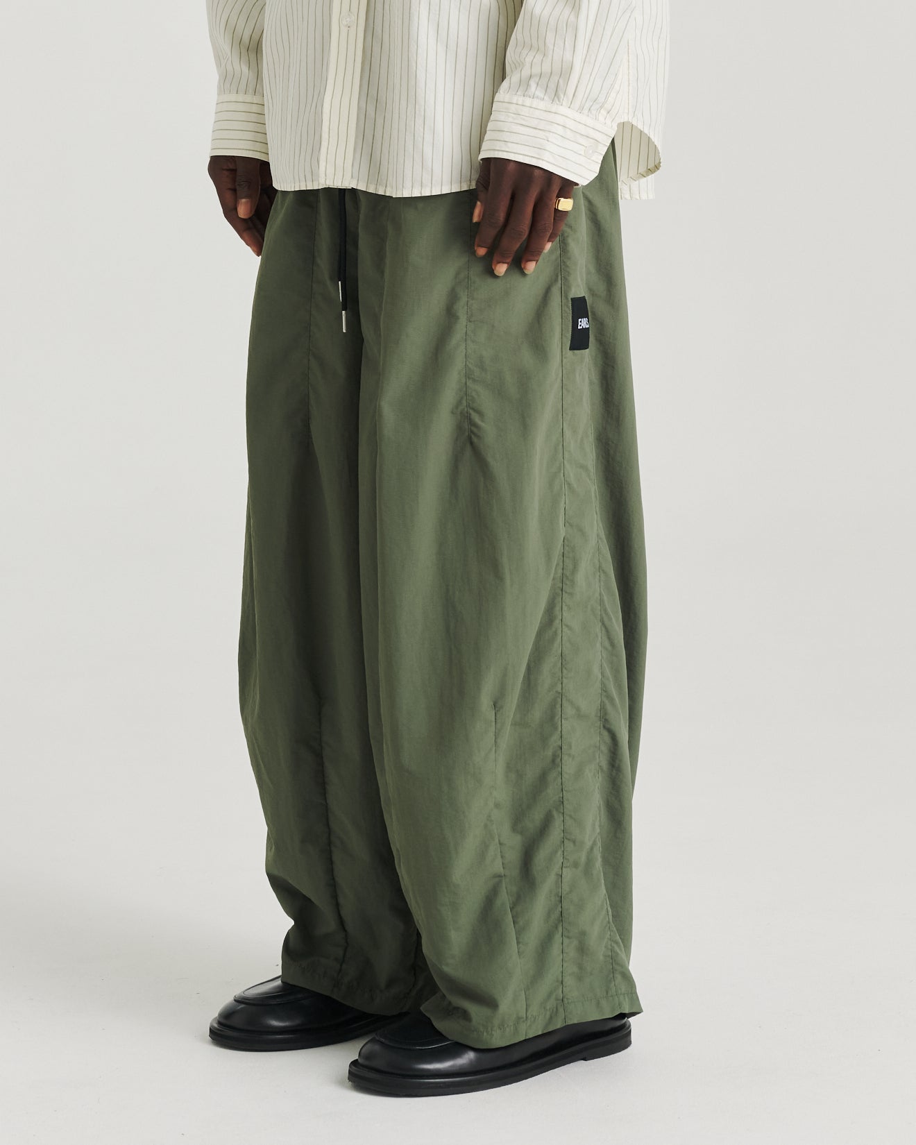 Nylon Relax Pant - Khaki