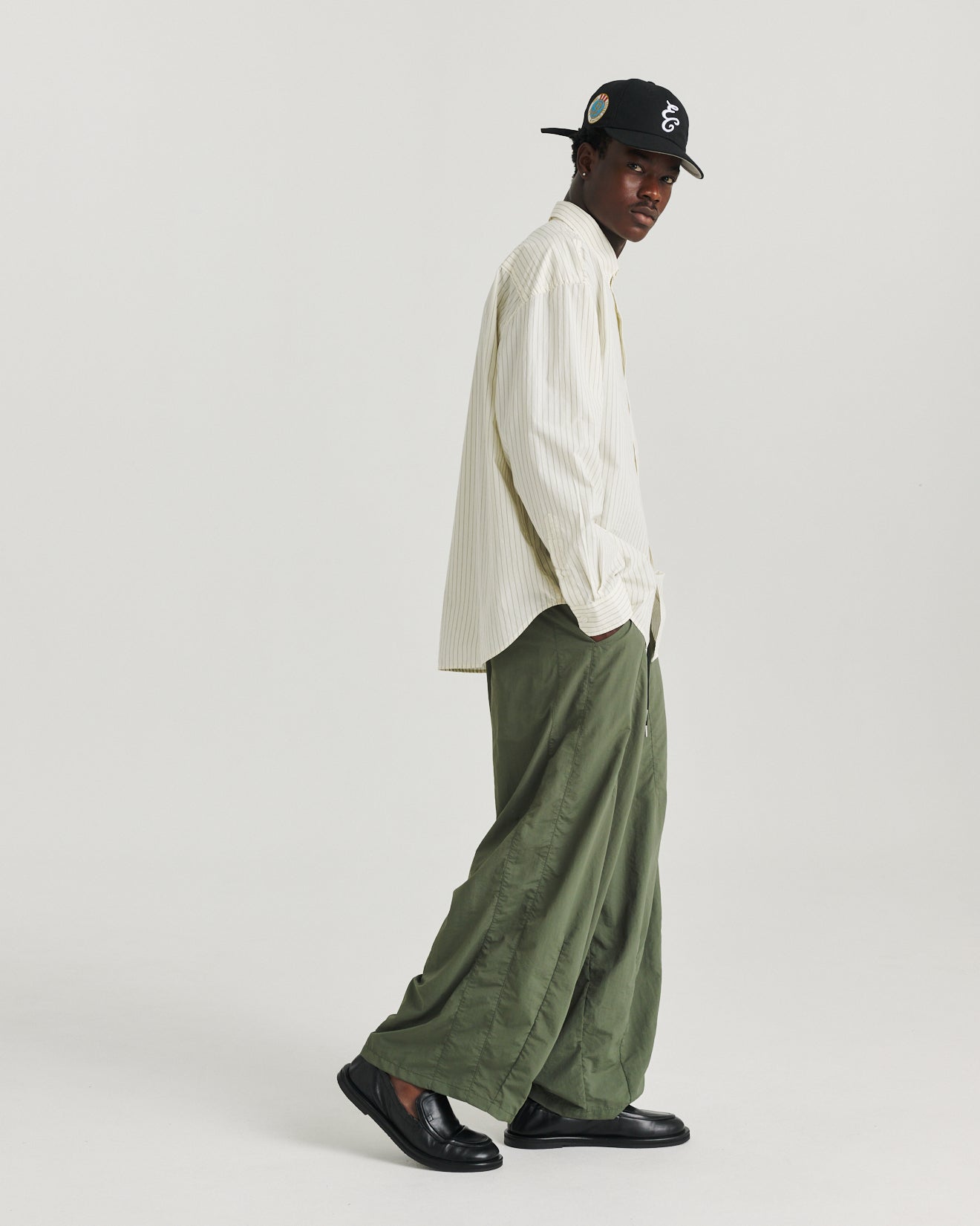 Nylon Relax Pant - Khaki