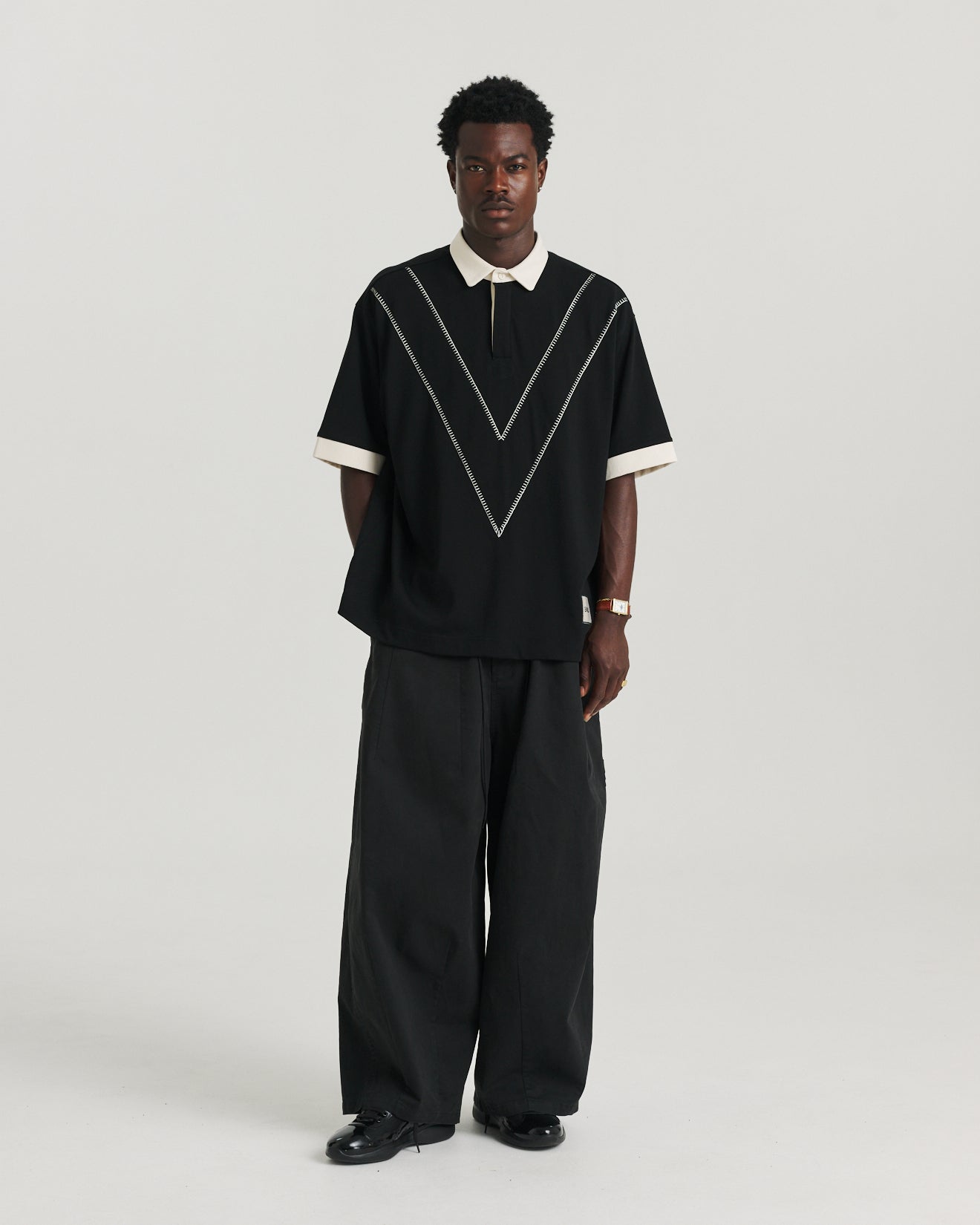 Chevron Rugby - Black