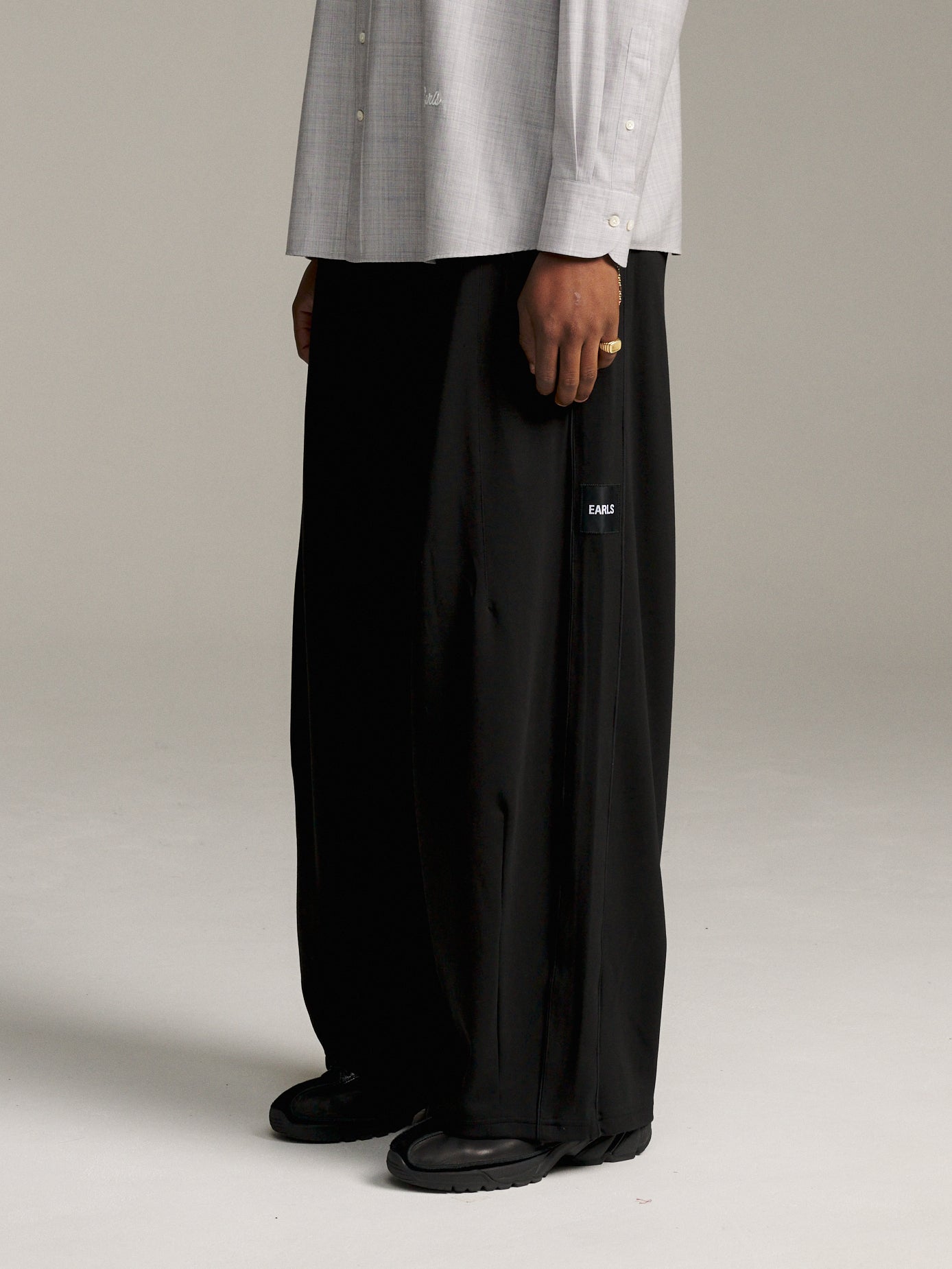 Piped Relax Pant - Black