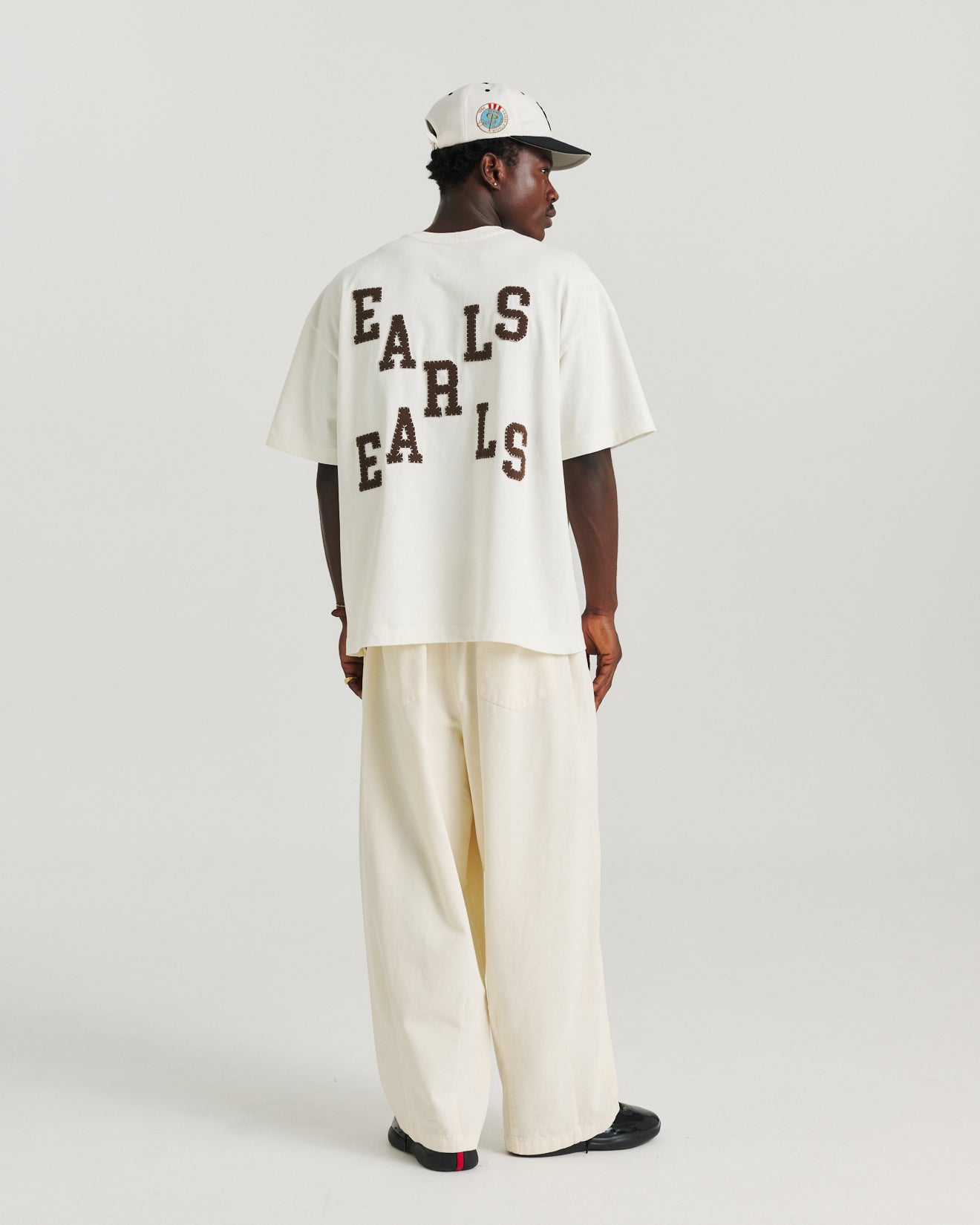 Felt Tee - Off White/Brown