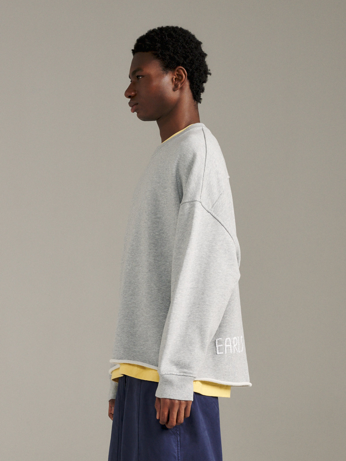 Raw Edge Crew - Grey Marle