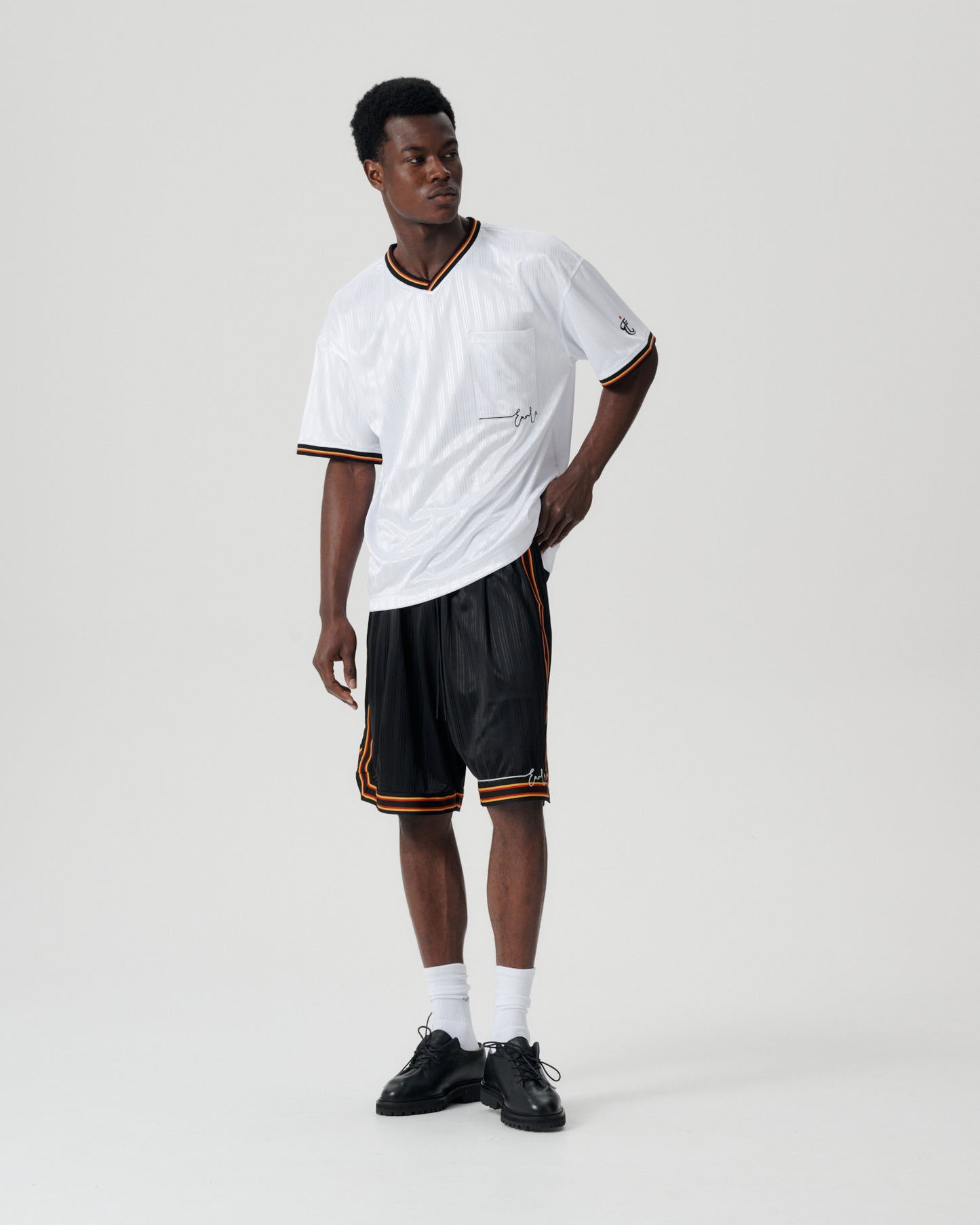 Thread Popover - White
