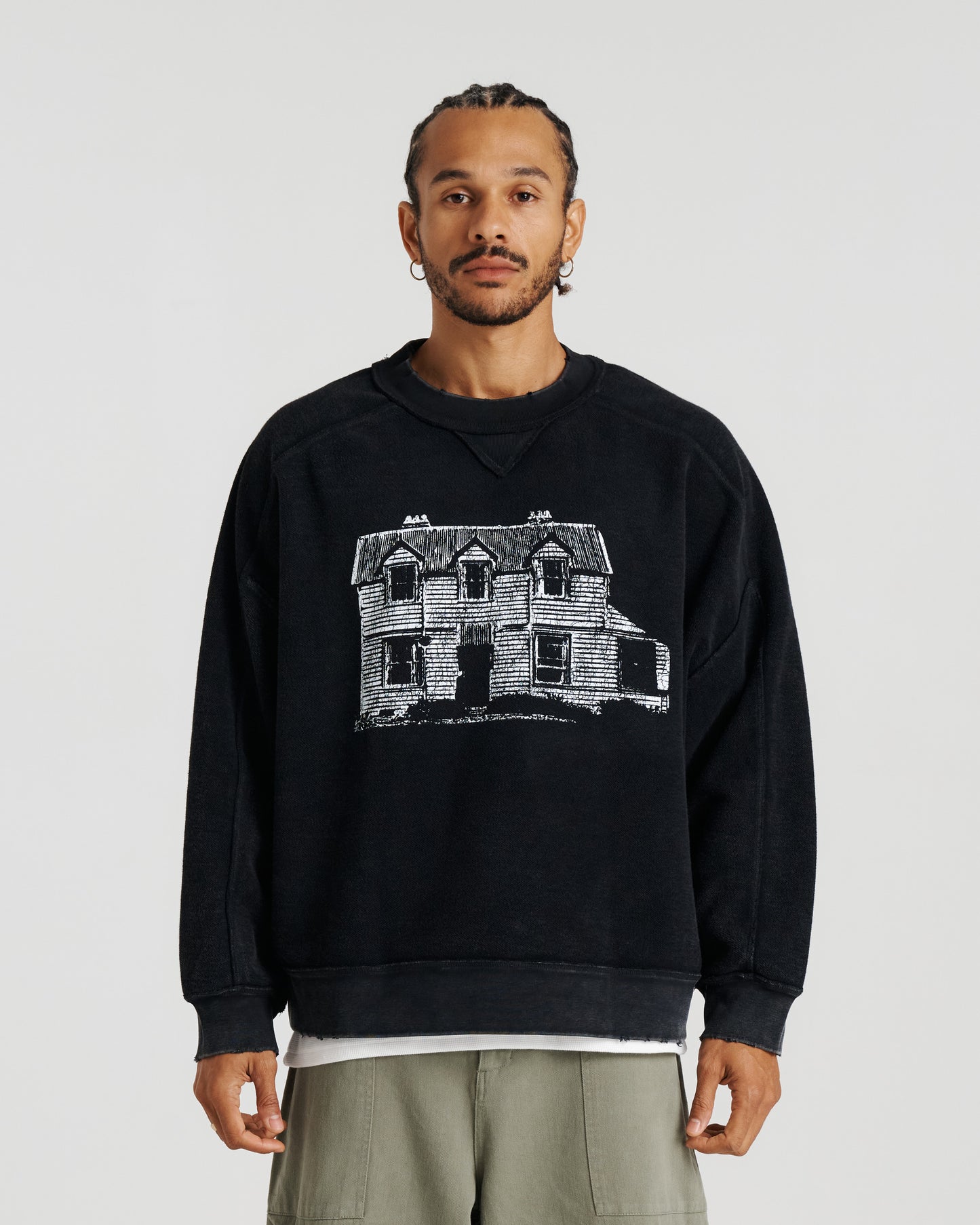 Schoolhouse Crewneck - Black