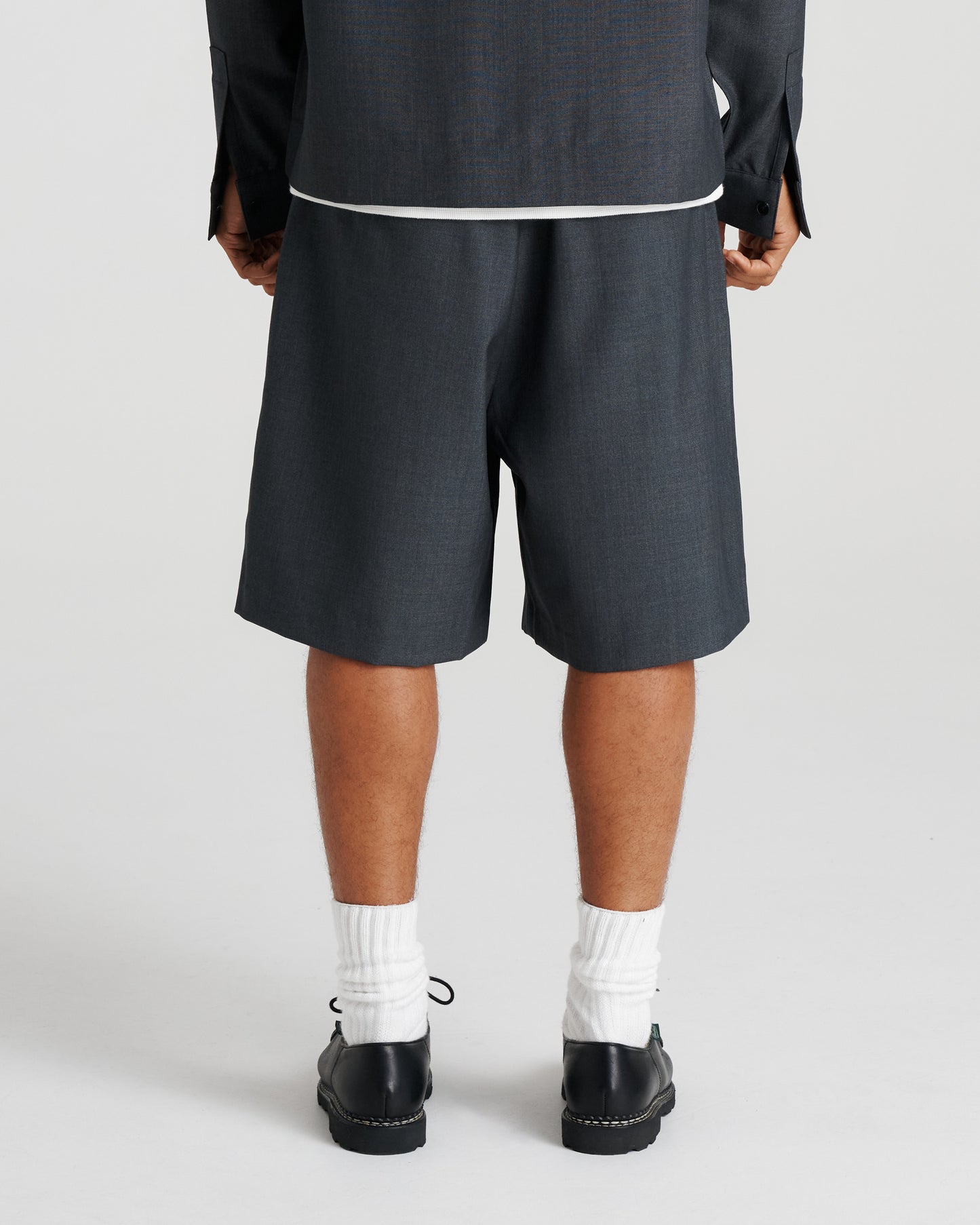 Twin Pleat Wool Short - Charcoal