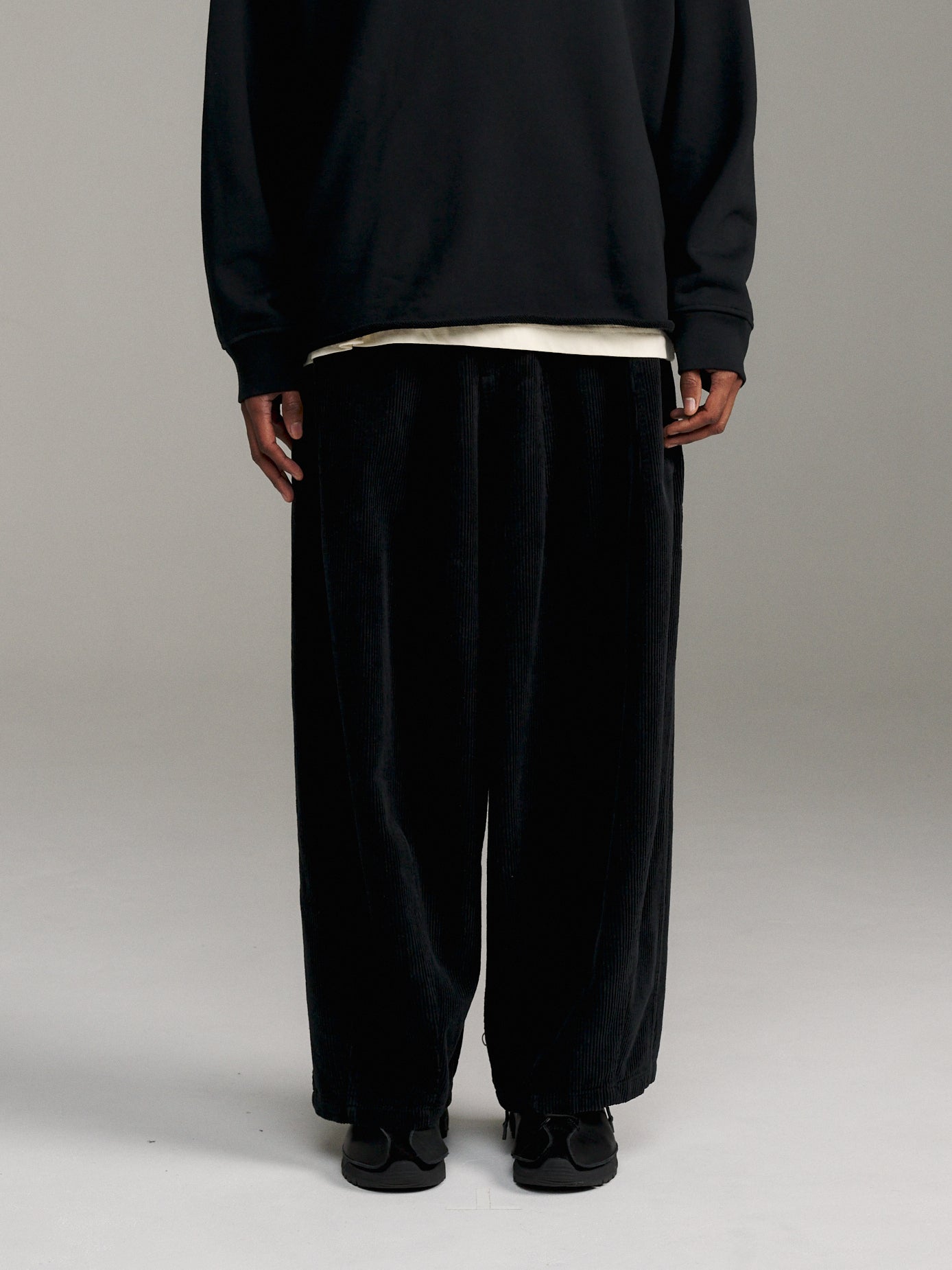 Relax Cord Pant - Black