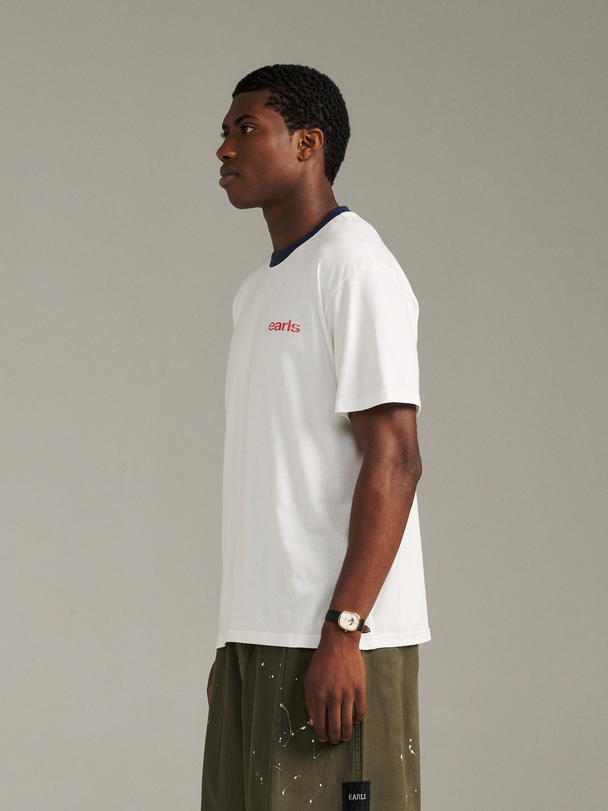 Pennant Tee - Off White/Navy