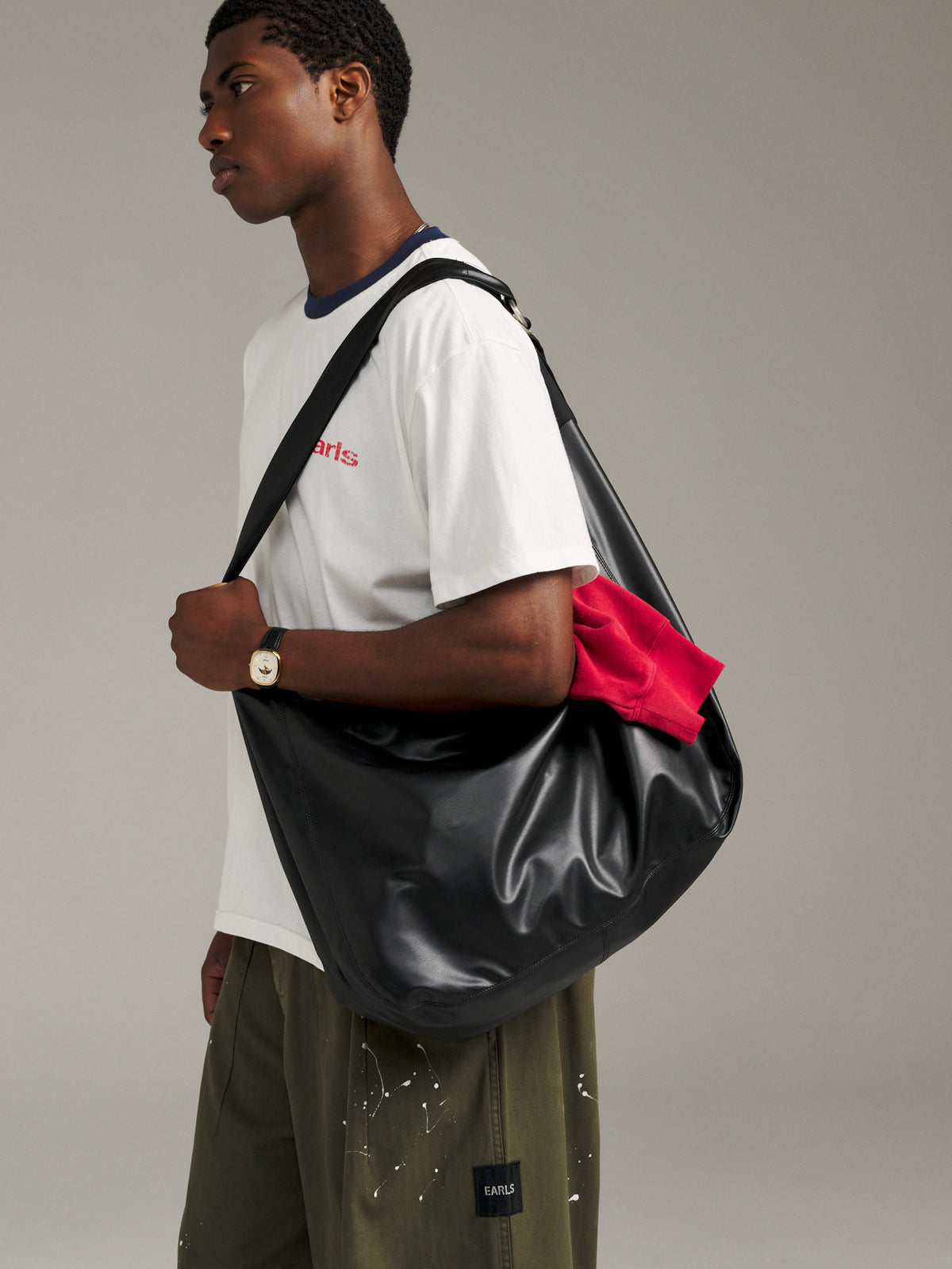 Pennant Tee - Off White/Navy