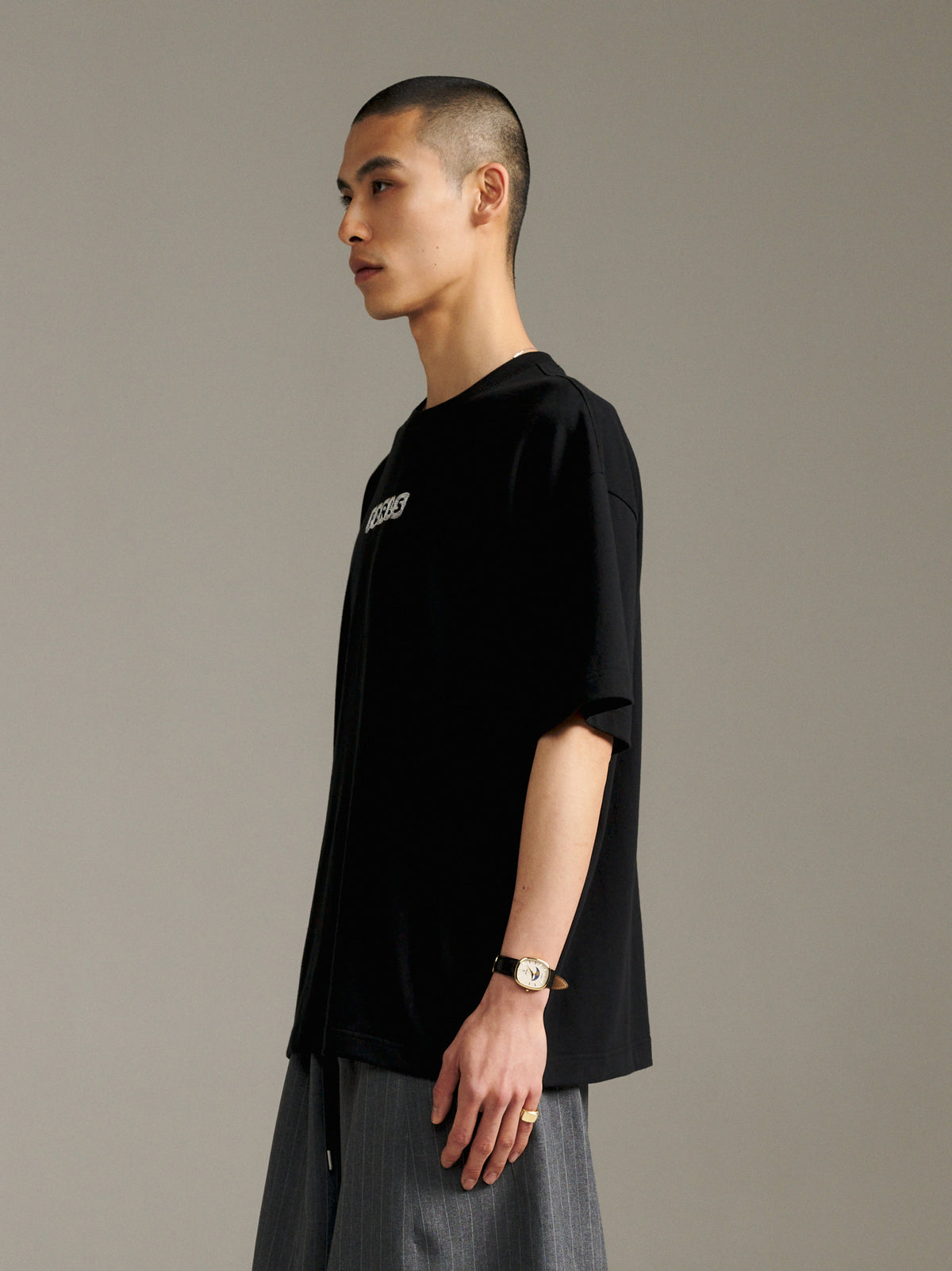 Fine Thread Tee - Black