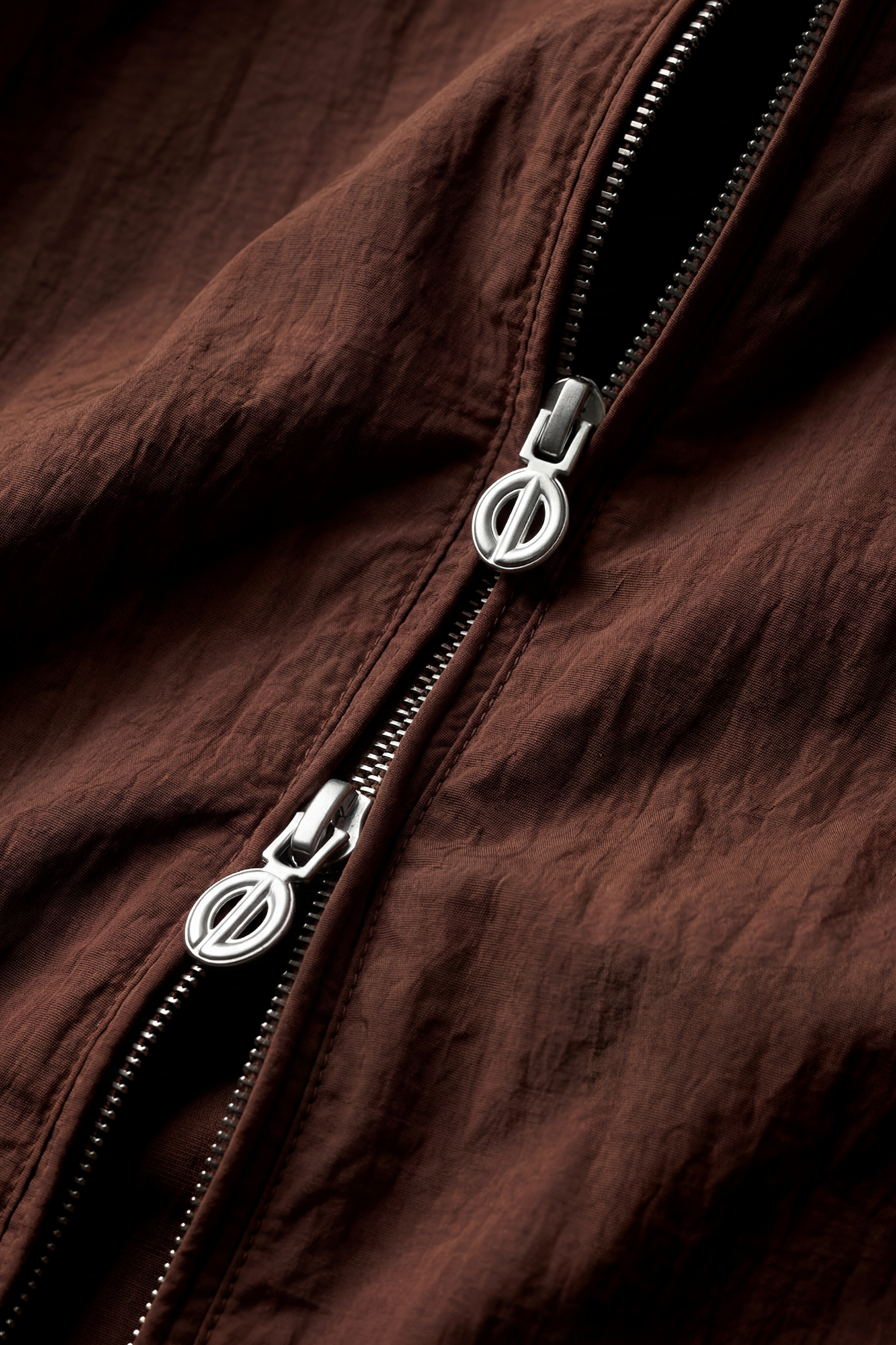 Nylon Zip Hood - Chocolate