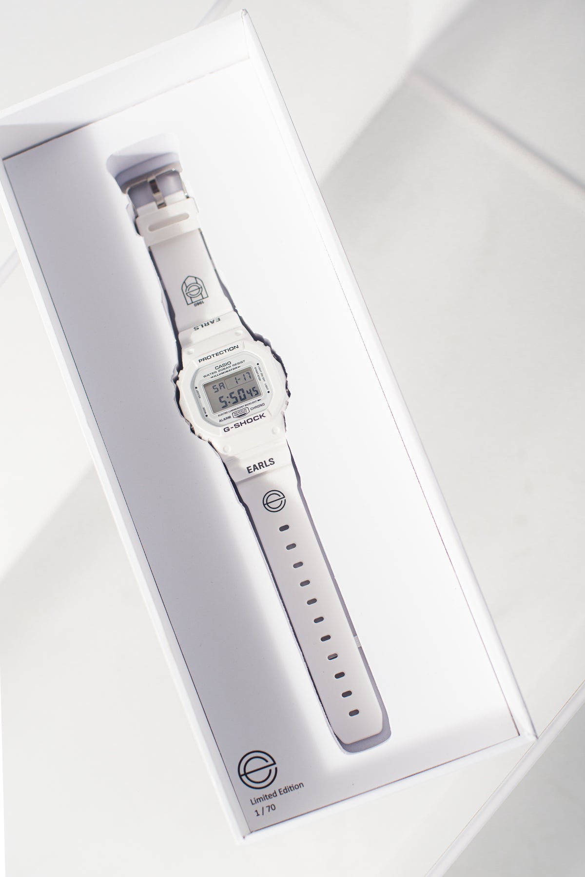 EARLS X G-SHOCK DW-5600 